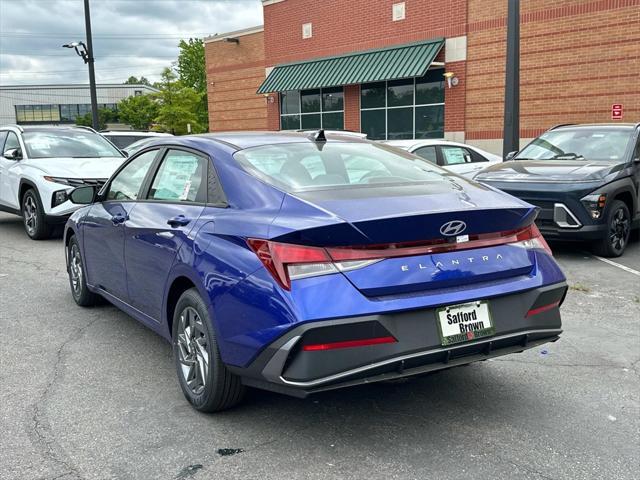 new 2024 Hyundai Elantra car, priced at $23,176