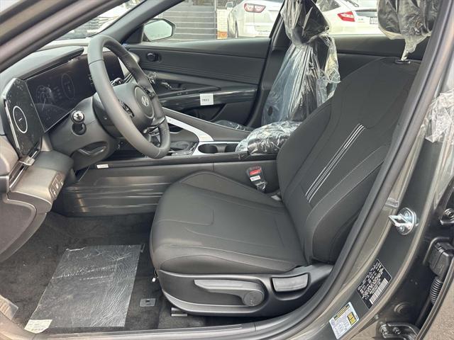 new 2025 Hyundai Elantra car, priced at $27,690