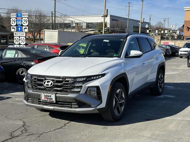new 2025 Hyundai TUCSON Hybrid car, priced at $37,570