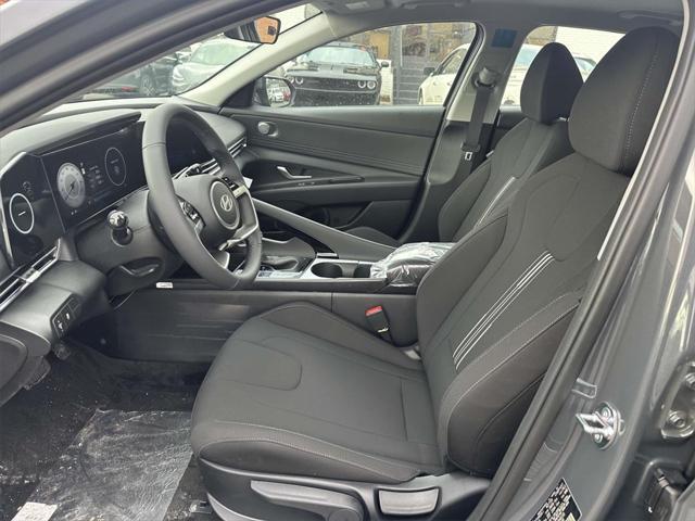 new 2025 Hyundai Elantra car, priced at $26,015