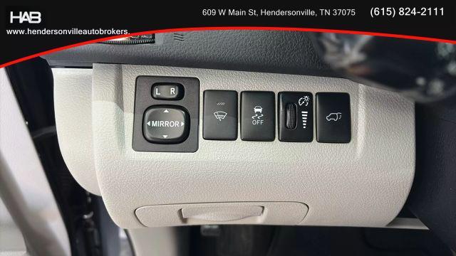 used 2011 Toyota Highlander car, priced at $8,985