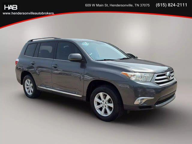 used 2011 Toyota Highlander car, priced at $8,985