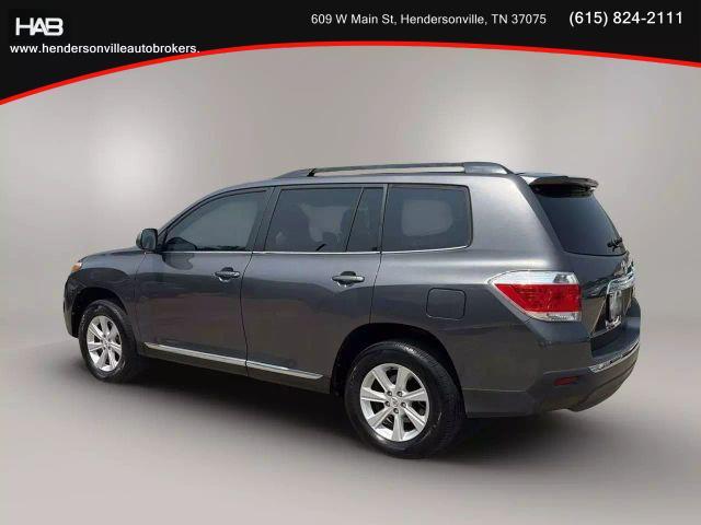 used 2011 Toyota Highlander car, priced at $8,985
