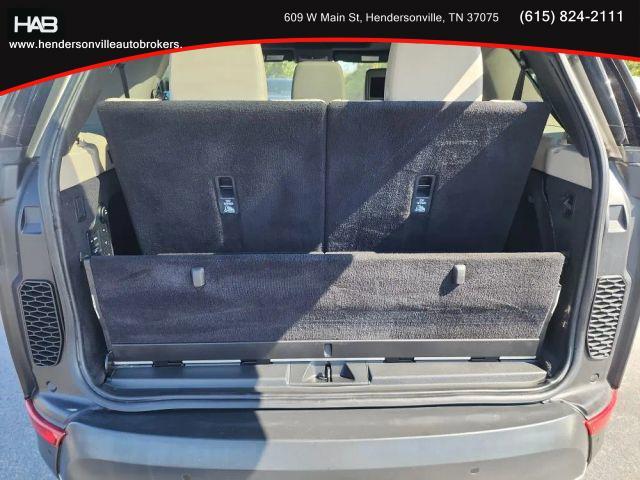 used 2017 Land Rover Discovery car, priced at $18,285