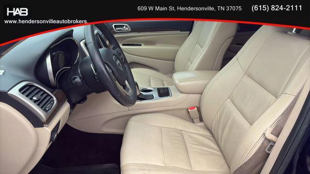 used 2016 Jeep Grand Cherokee car, priced at $13,885