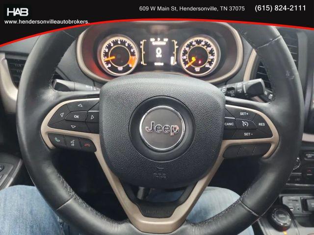 used 2015 Jeep Cherokee car, priced at $7,985