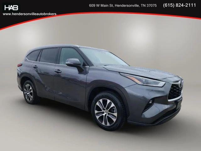 used 2021 Toyota Highlander car, priced at $25,485