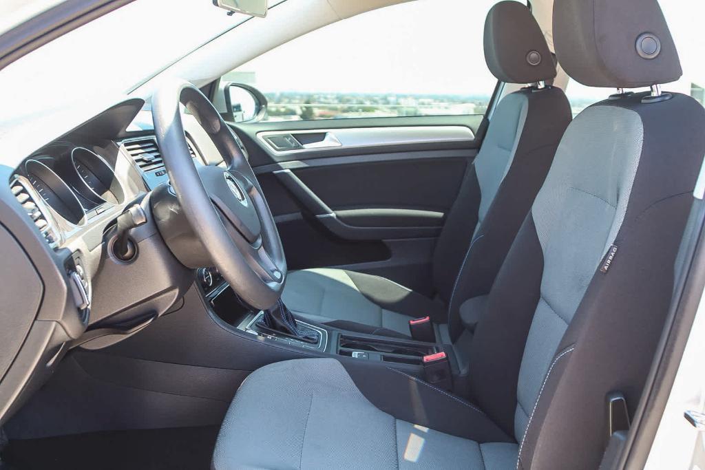 used 2016 Volkswagen e-Golf car, priced at $8,985