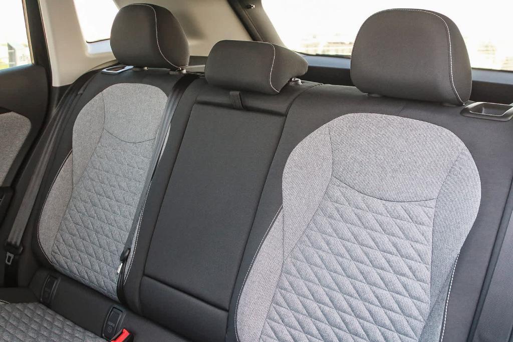 new 2025 Volkswagen Tiguan car, priced at $31,921