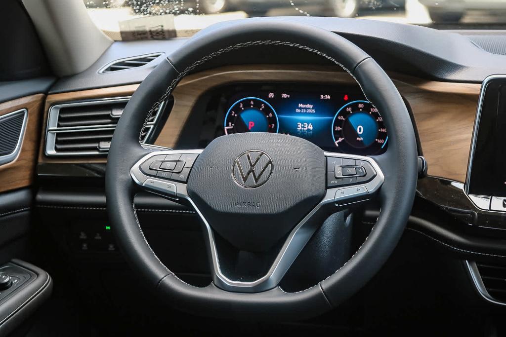 new 2025 Volkswagen Atlas car, priced at $45,971