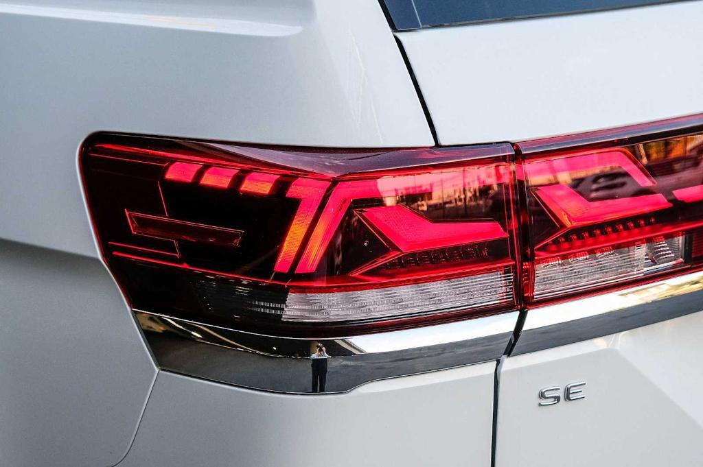 new 2024 Volkswagen Atlas car, priced at $43,355