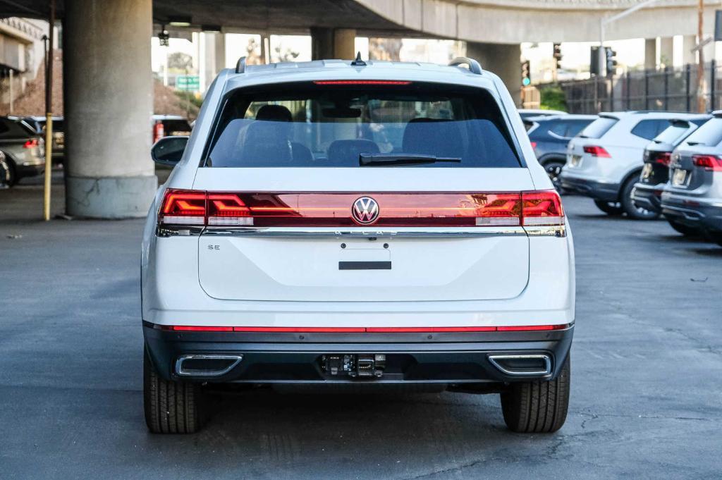 new 2024 Volkswagen Atlas car, priced at $43,355