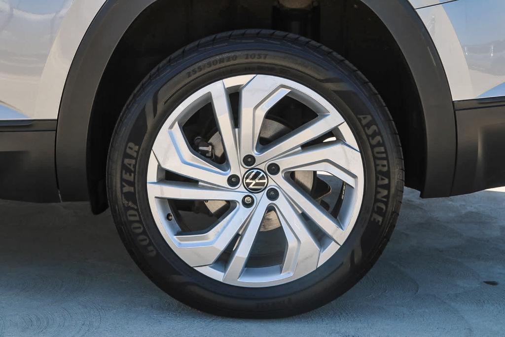 used 2021 Volkswagen Atlas car, priced at $23,985