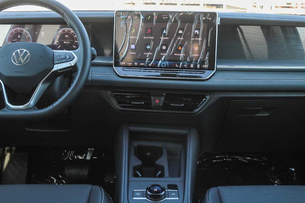new 2025 Volkswagen Tiguan car, priced at $34,531