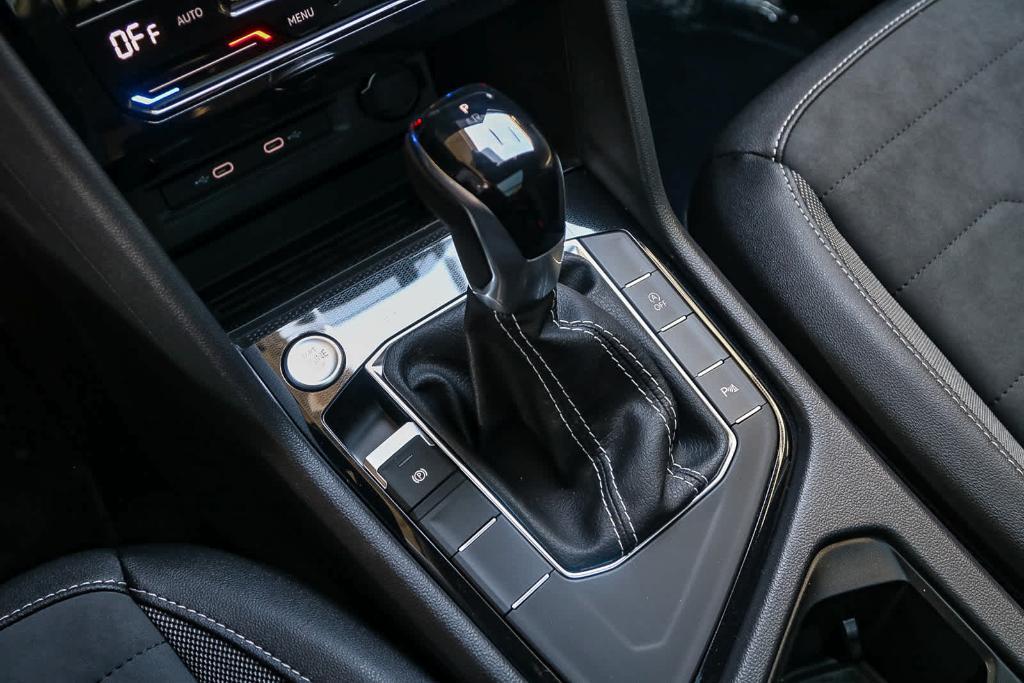 new 2025 Volkswagen Taos car, priced at $32,433