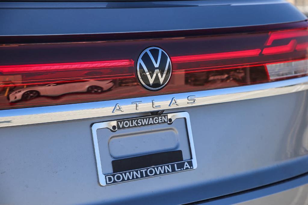 new 2024 Volkswagen Atlas Cross Sport car, priced at $36,985
