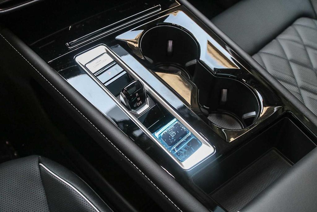new 2025 Volkswagen Atlas car, priced at $46,497