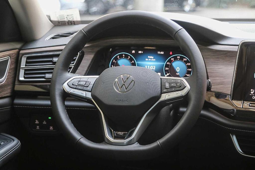 new 2025 Volkswagen Atlas car, priced at $46,497