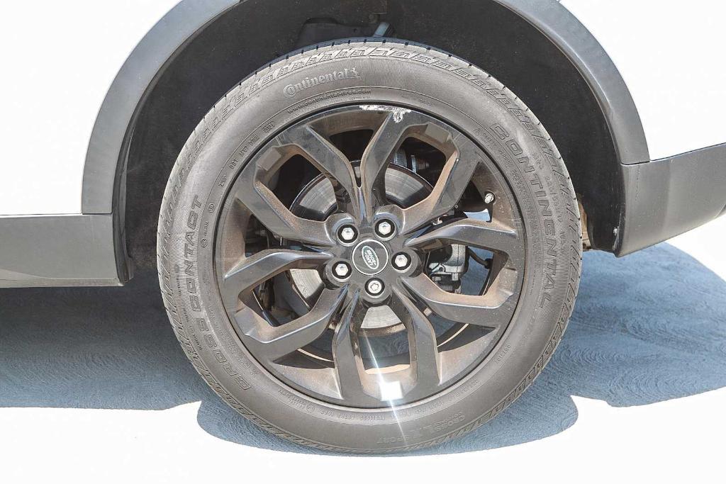 used 2018 Land Rover Discovery Sport car, priced at $15,385