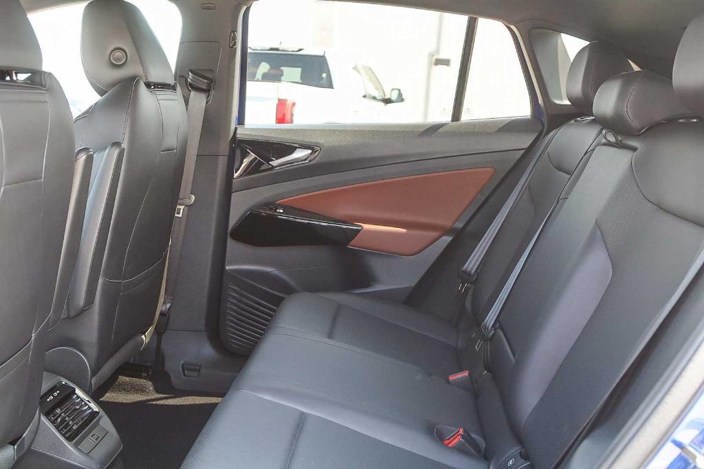 used 2021 Volkswagen ID.4 car, priced at $22,985