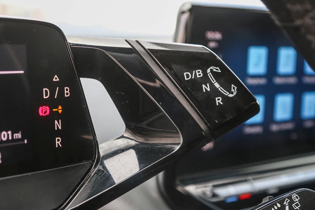 used 2022 Volkswagen ID.4 car, priced at $22,985