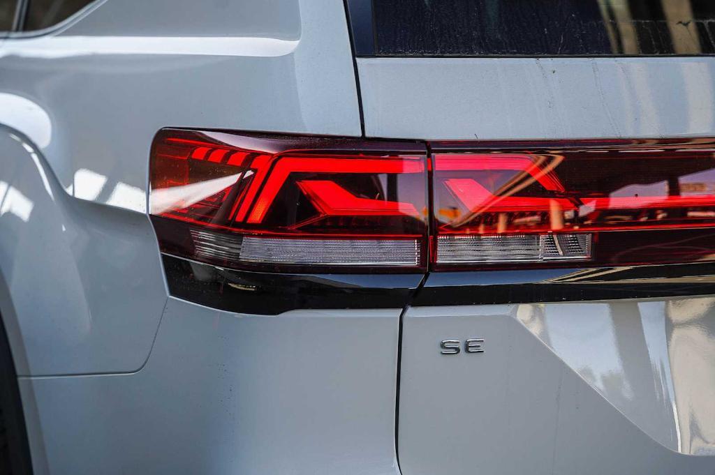 new 2024 Volkswagen Atlas car, priced at $47,485