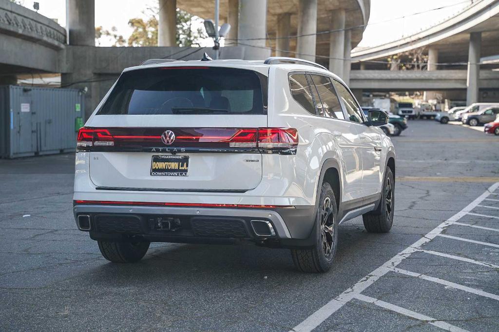 new 2024 Volkswagen Atlas car, priced at $47,485