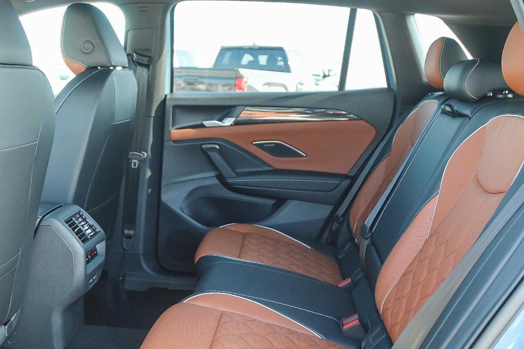 new 2025 Volkswagen Tiguan car, priced at $42,851