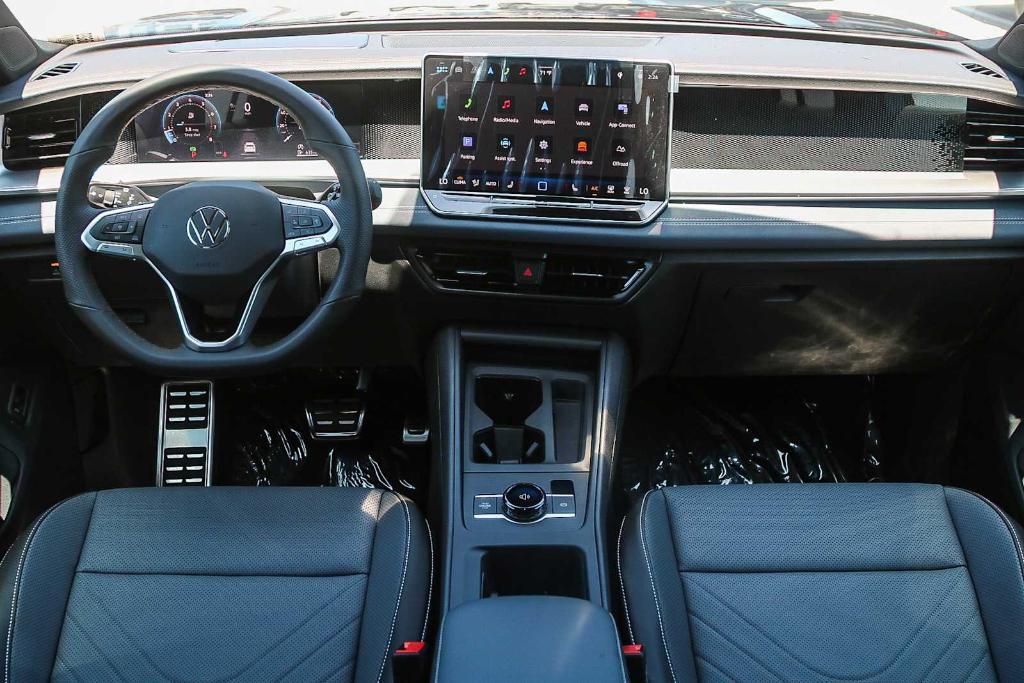 new 2025 Volkswagen Tiguan car, priced at $39,148