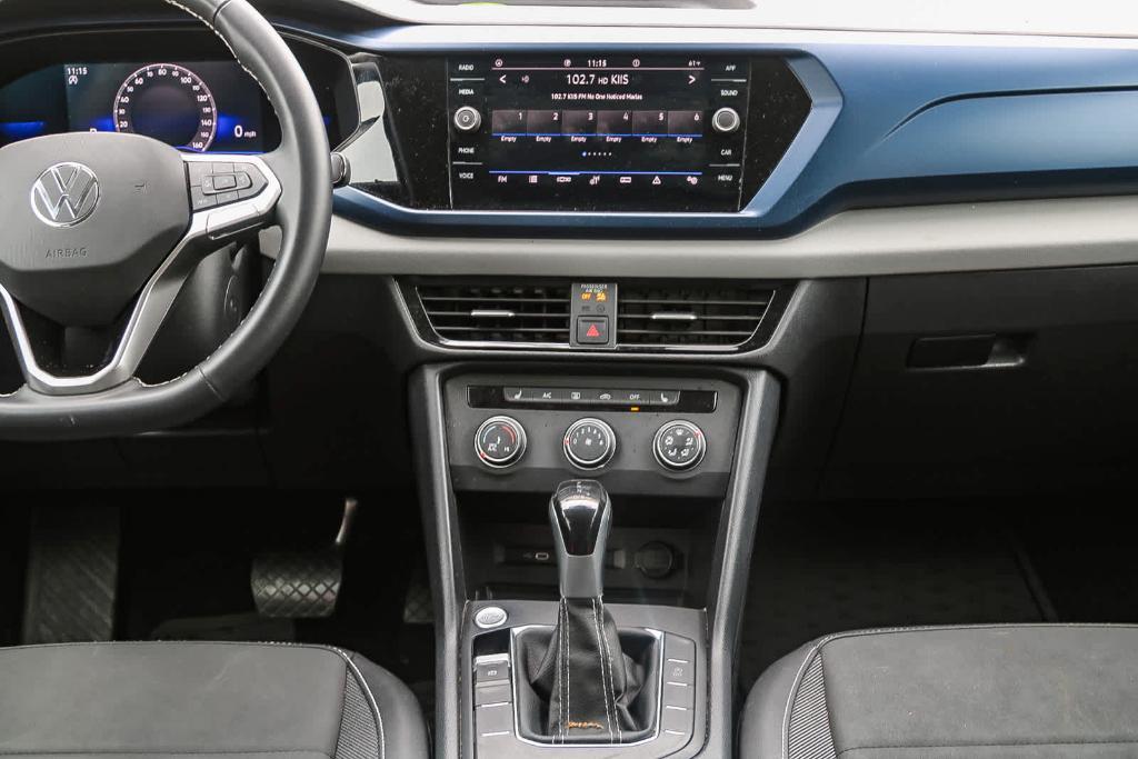 used 2022 Volkswagen Taos car