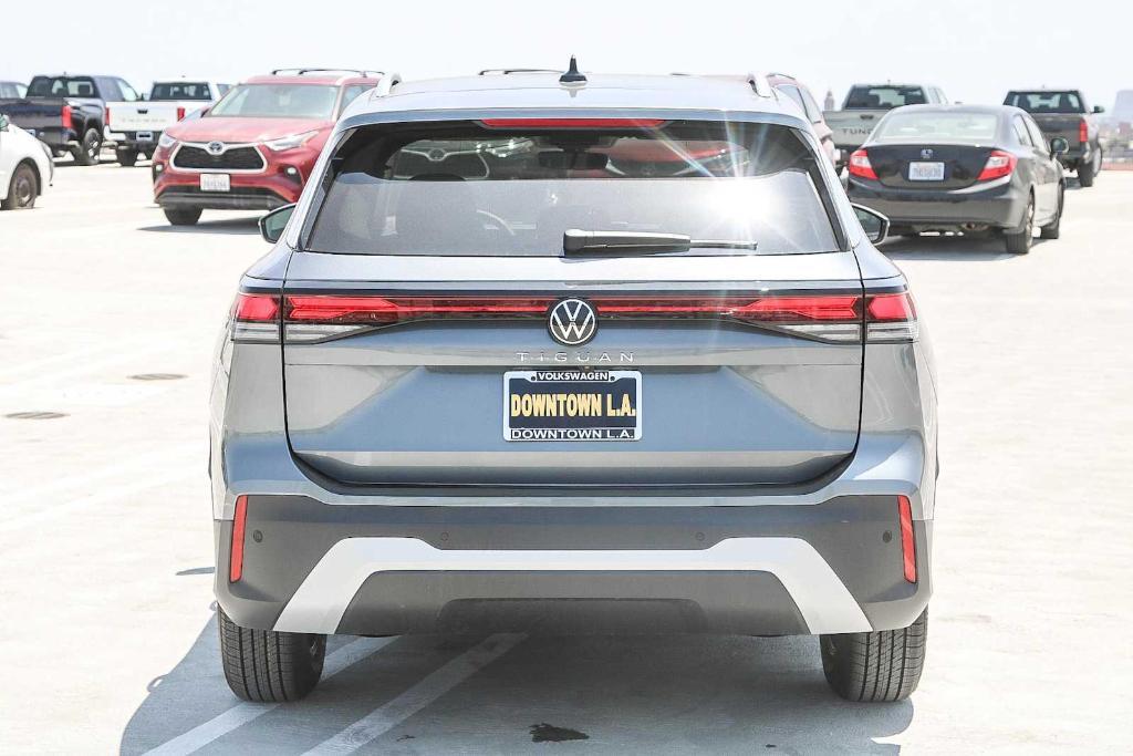 new 2025 Volkswagen Tiguan car, priced at $31,515
