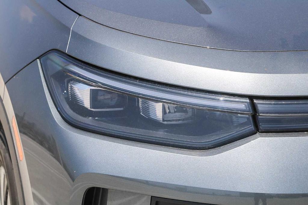 new 2025 Volkswagen Tiguan car, priced at $31,515