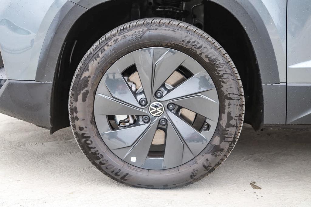 new 2025 Volkswagen Taos car, priced at $27,011