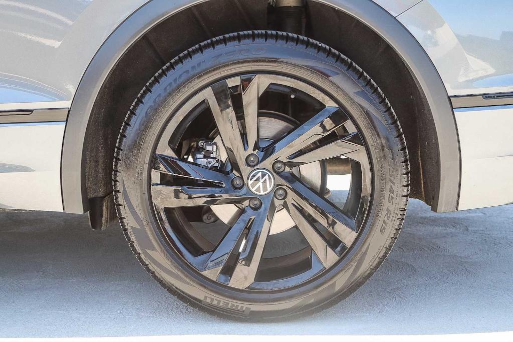 used 2024 Volkswagen Tiguan car, priced at $32,985
