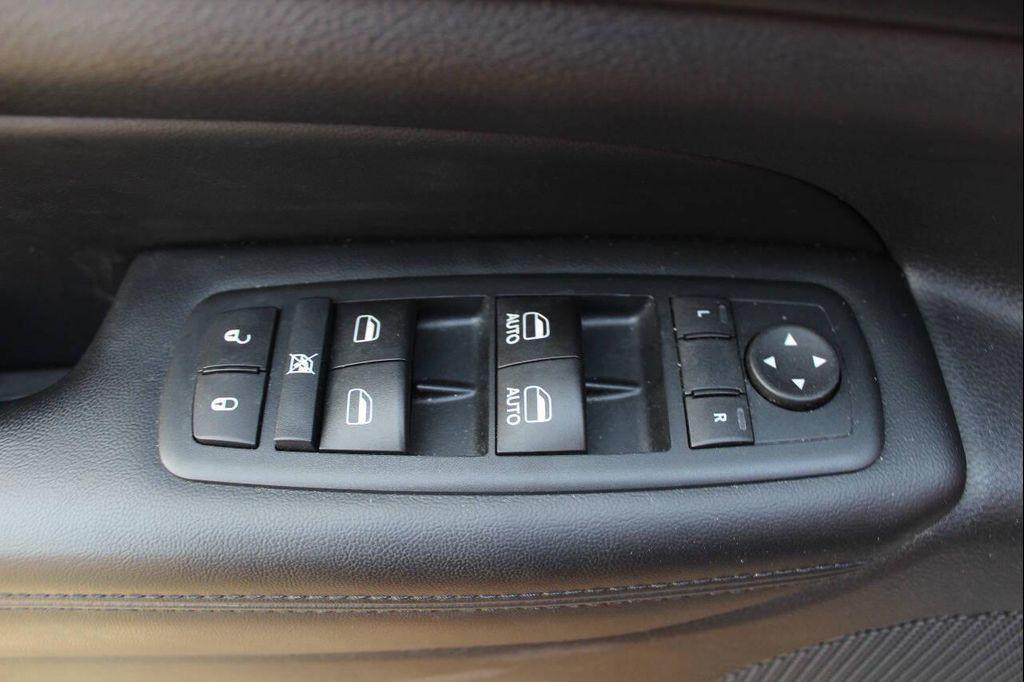 used 2017 Jeep Grand Cherokee car, priced at $17,472