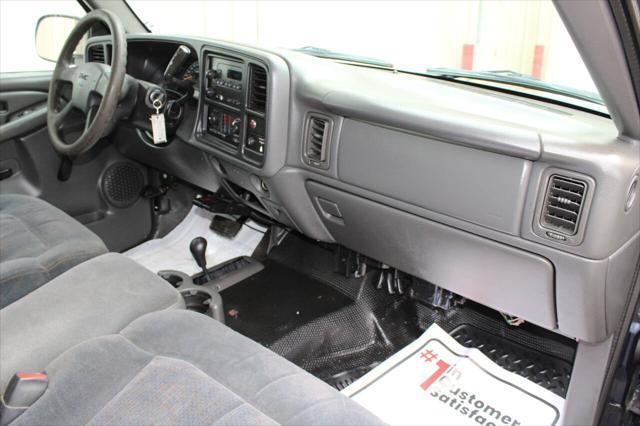 used 2005 GMC Sierra 2500 car, priced at $15,890