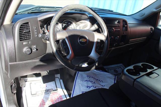 used 2014 Chevrolet Silverado 2500 car, priced at $27,772