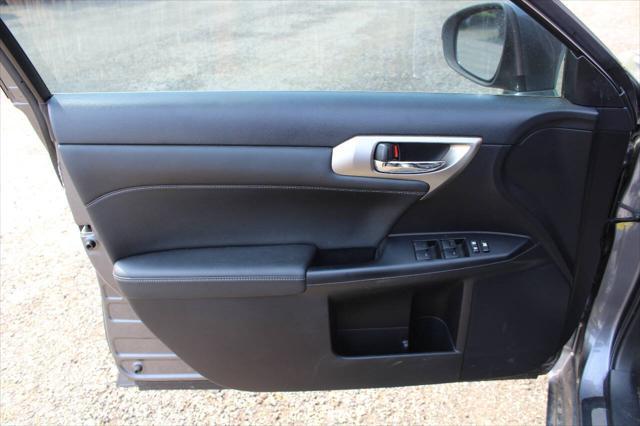 used 2014 Lexus CT 200h car, priced at $12,495