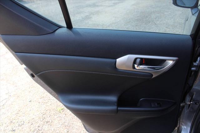 used 2014 Lexus CT 200h car, priced at $12,495