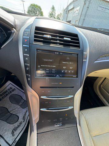used 2014 Lincoln MKZ car, priced at $10,044