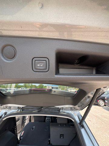 used 2023 Chevrolet Equinox car, priced at $22,221