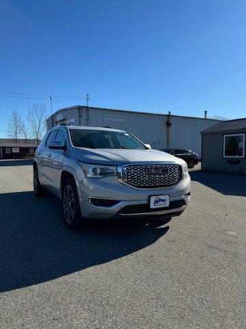 used 2019 GMC Acadia car, priced at $25,051