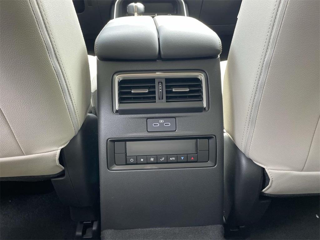 new 2025 Mazda CX-70 car, priced at $46,471