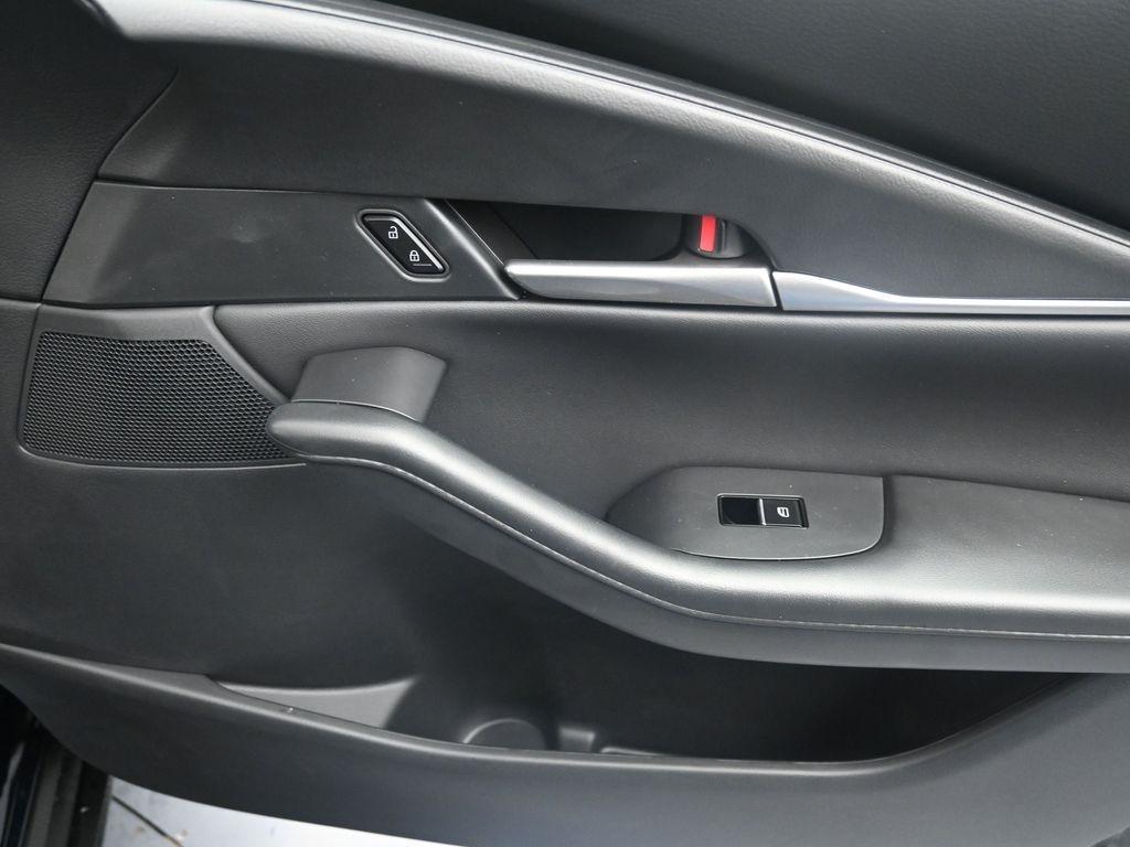 new 2026 Mazda CX-30 car