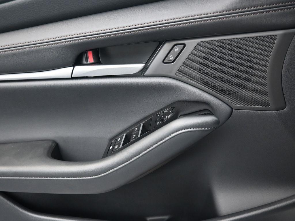 new 2026 Mazda Mazda3 car