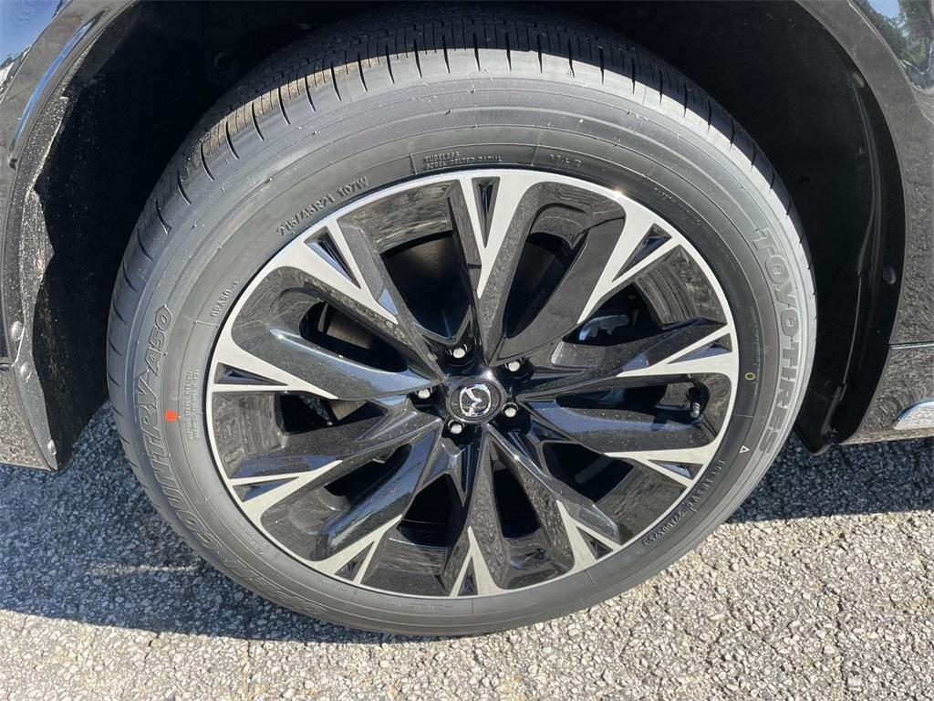 new 2025 Mazda CX-90 car, priced at $57,329