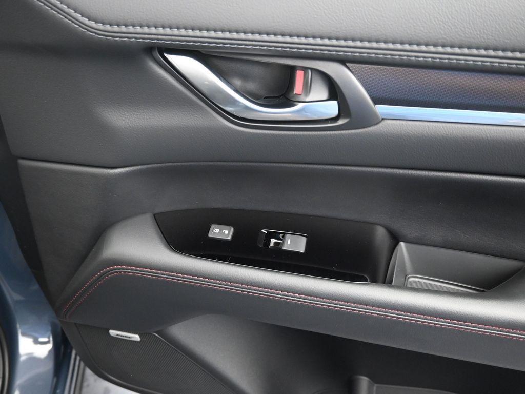 new 2025 Mazda CX-5 car, priced at $32,062