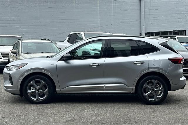 used 2023 Ford Escape car, priced at $23,995