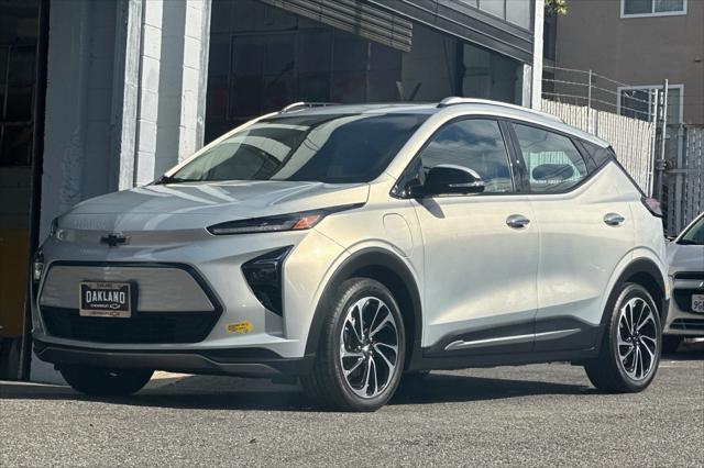used 2022 Chevrolet Bolt EUV car, priced at $23,900