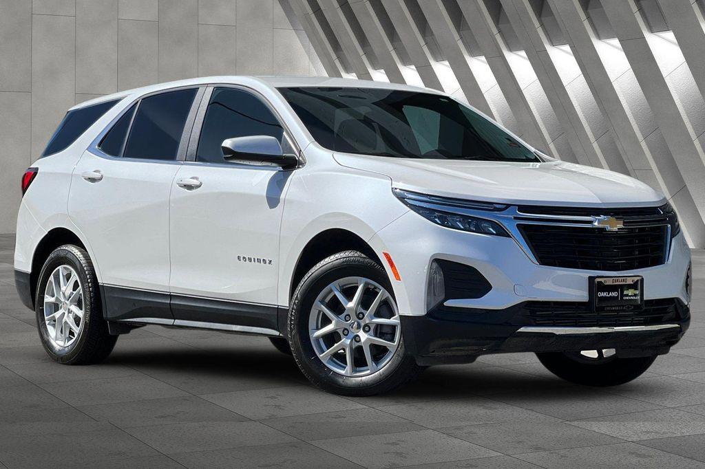 used 2023 Chevrolet Equinox car, priced at $22,900
